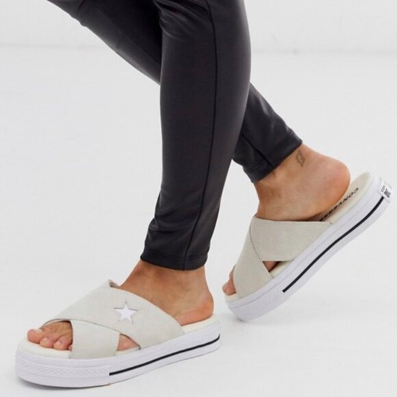 🔥HOT SALE🔥 Converse One Star Womens Size Sandal Slip Suede Egret 564144C - Picture 2 of 7
